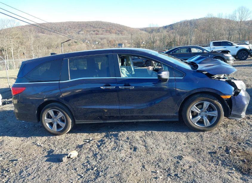 Photo 13 of 2020 Honda Odyssey EX-L/EX-L W/NAVI RES (VIN 5FNRL6H73LB049394)