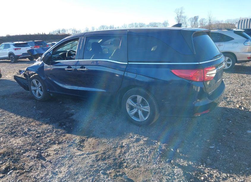 Photo 3 of 2020 Honda Odyssey EX-L/EX-L W/NAVI RES (VIN 5FNRL6H73LB049394)