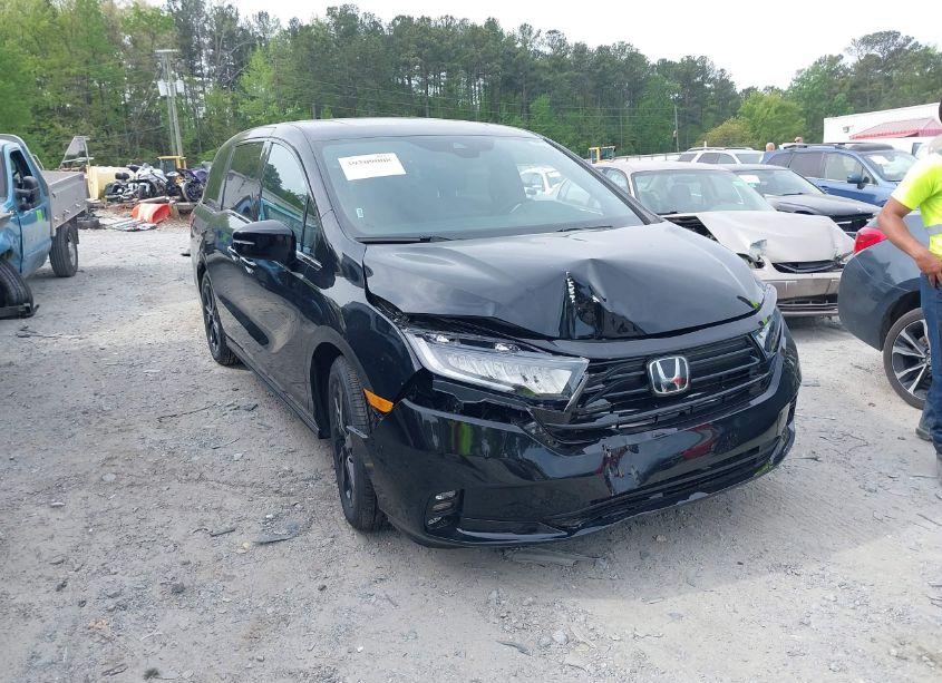 2024 Honda Odyssey SPORT (VIN 5FNRL6H73RB041014) main photo