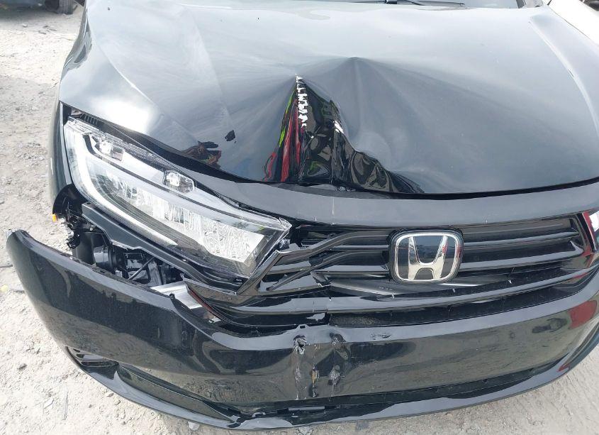 Photo 6 of 2024 Honda Odyssey SPORT (VIN 5FNRL6H73RB041014)