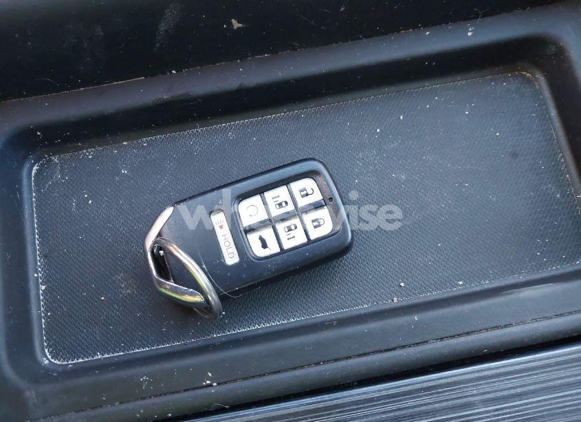 Photo 11 of 2018 Honda Odyssey EX-L (VIN 5FNRL6H74JB061017)