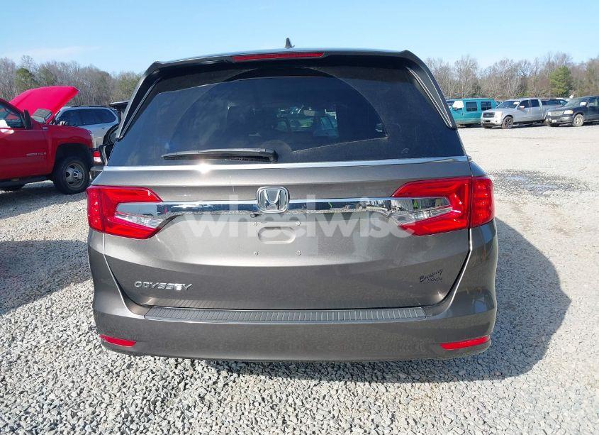 Photo 17 of 2018 Honda Odyssey EX-L (VIN 5FNRL6H74JB082417)