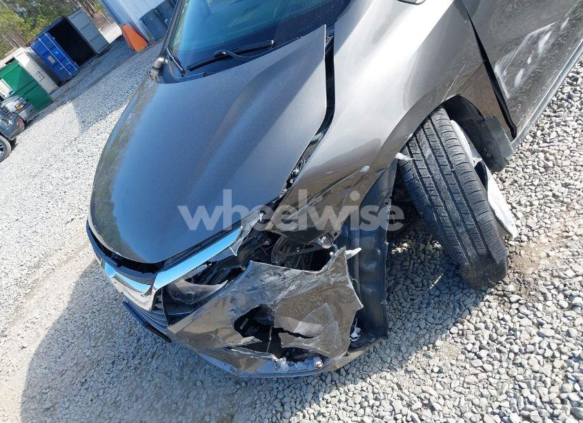 Photo 18 of 2018 Honda Odyssey EX-L (VIN 5FNRL6H74JB082417)