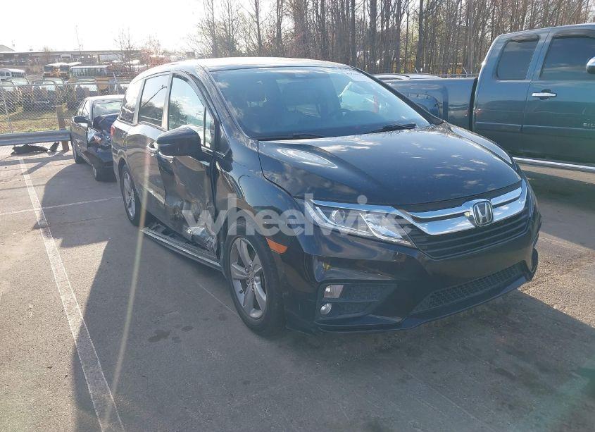 2019 Honda Odyssey EX-L (VIN 5FNRL6H74KB061567) main photo
