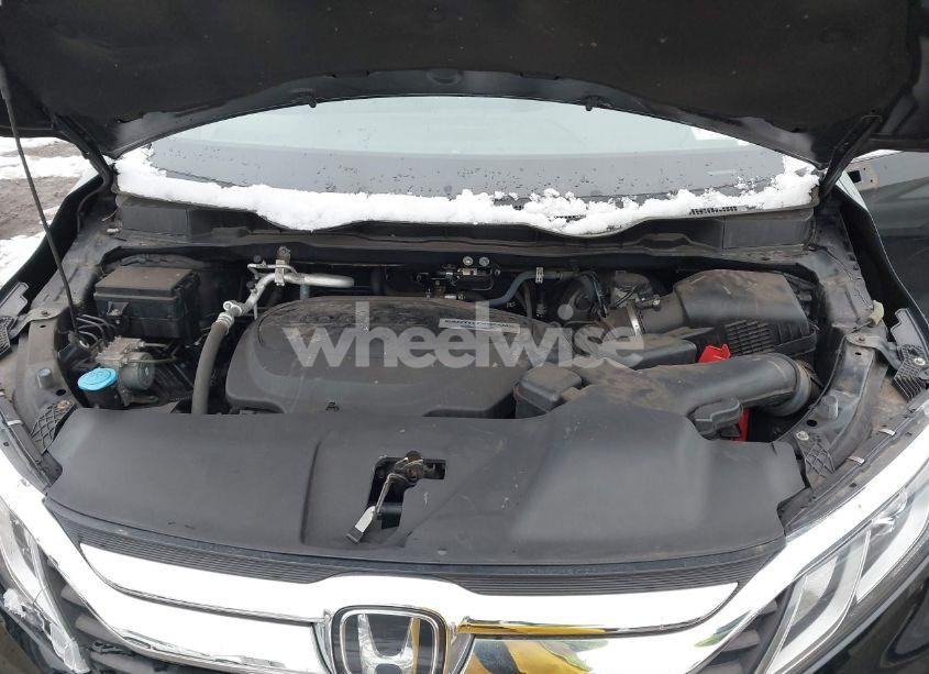 Photo 10 of 2019 Honda Odyssey EX-L (VIN 5FNRL6H74KB118821)