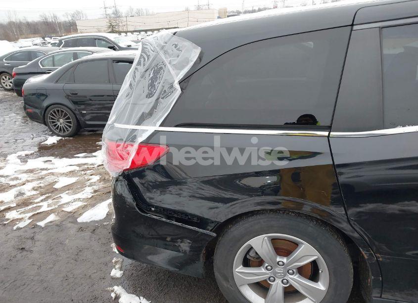 Photo 20 of 2019 Honda Odyssey EX-L (VIN 5FNRL6H74KB118821)