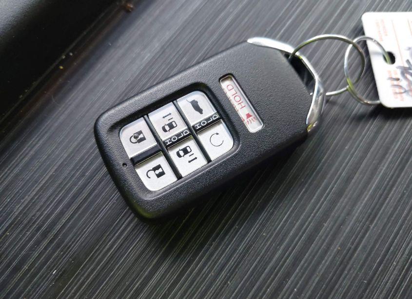 Photo 11 of 2019 Honda Odyssey EX-L (VIN 5FNRL6H74KB129642)