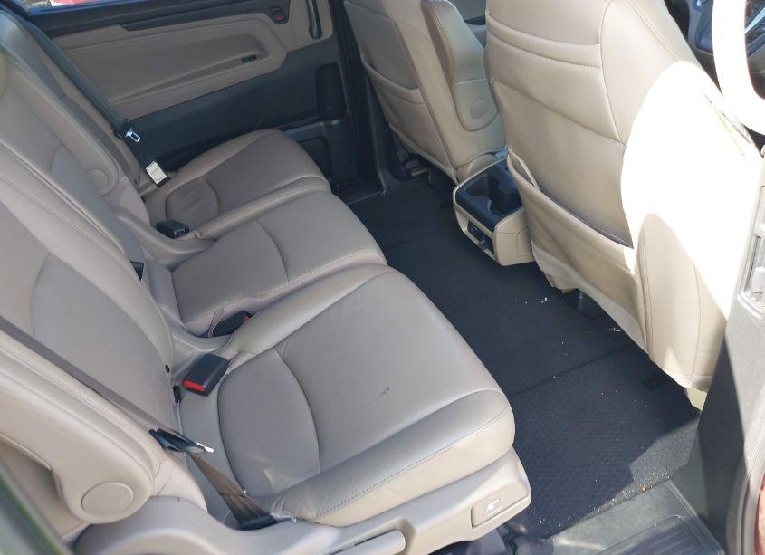 Photo 8 of 2019 Honda Odyssey EX-L (VIN 5FNRL6H74KB129642)