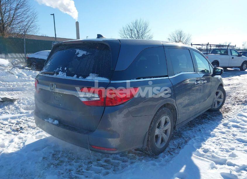 Photo 4 of 2020 Honda Odyssey EX-L/EX-L W/NAVI RES (VIN 5FNRL6H74LB046049)