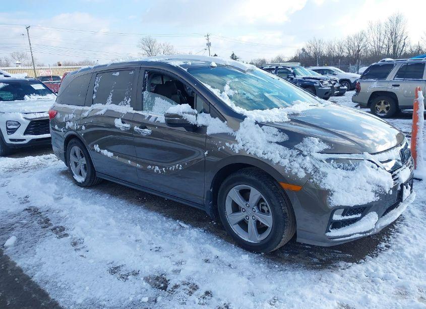 2020 Honda Odyssey EX-L/EX-L W/NAVI RES (VIN 5FNRL6H74LB055849) main photo