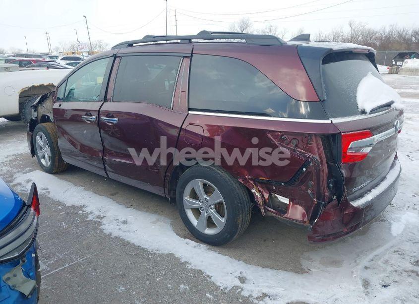 Photo 3 of 2020 Honda Odyssey EX-L/EX-L W/NAVI RES (VIN 5FNRL6H74LB058380)