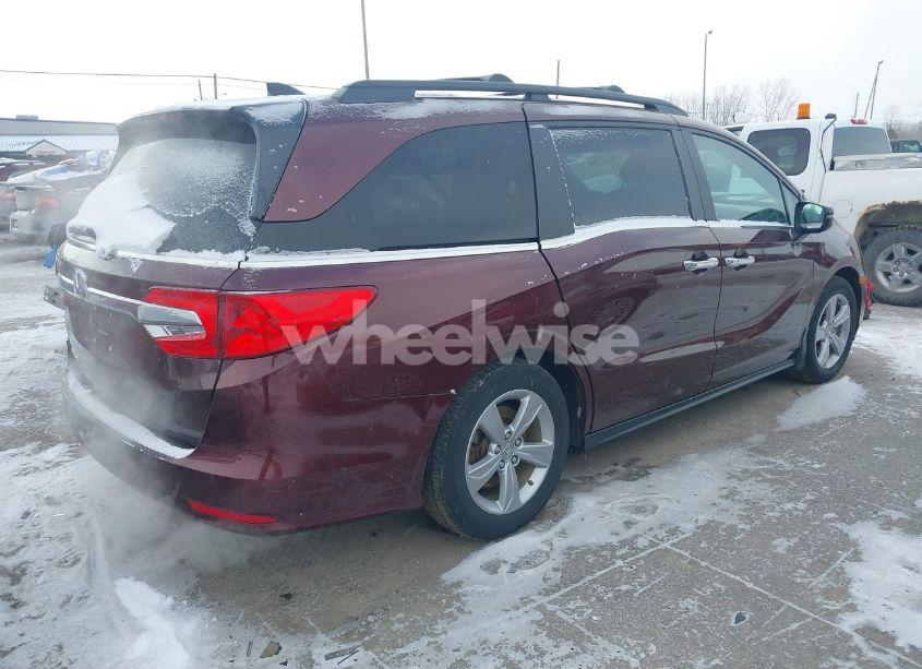 Photo 4 of 2020 Honda Odyssey EX-L/EX-L W/NAVI RES (VIN 5FNRL6H74LB058380)