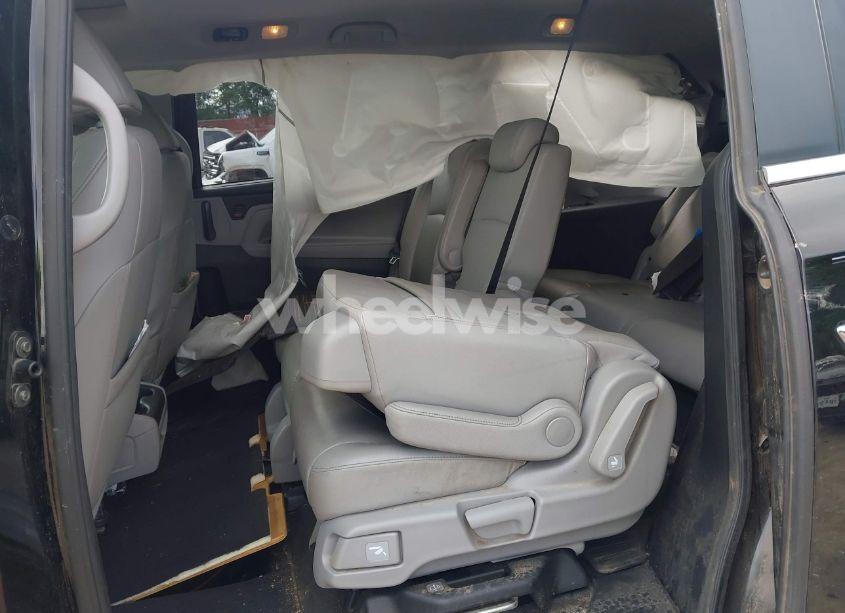 Photo 8 of 2022 Honda Odyssey EX-L (VIN 5FNRL6H74NB012115)