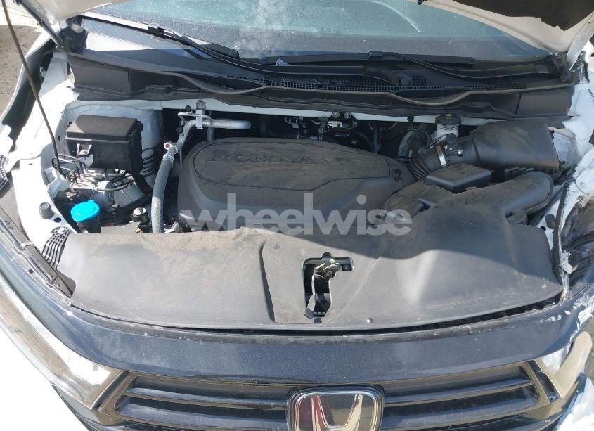 Photo 10 of 2023 Honda Odyssey SPORT (VIN 5FNRL6H74PB021710)