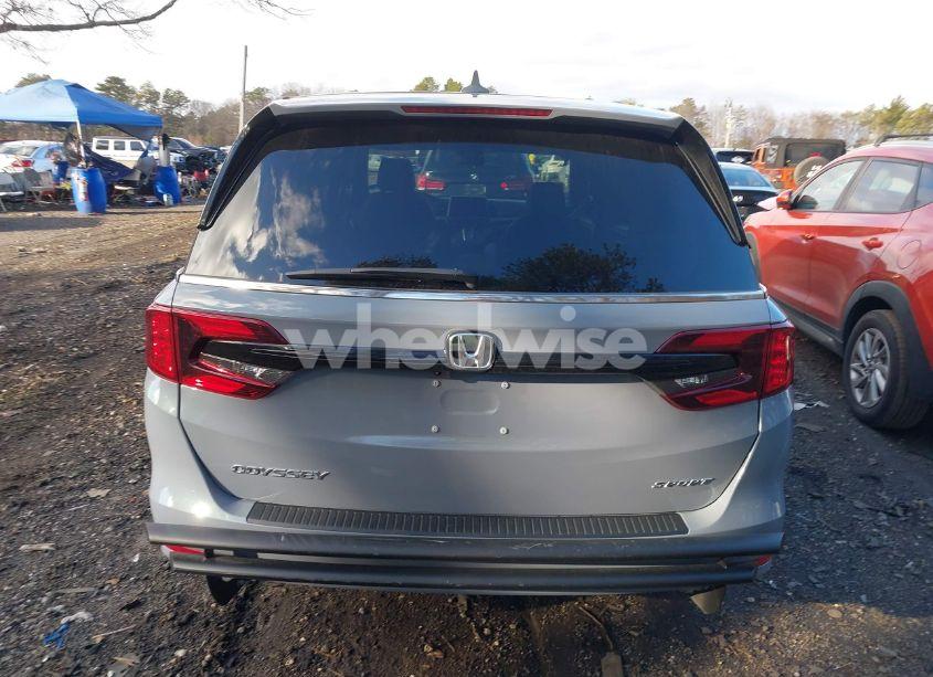 Photo 16 of 2024 Honda Odyssey SPORT (VIN 5FNRL6H74RB061742)