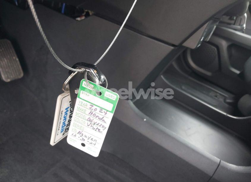 Photo 11 of 2024 Honda Odyssey SPORT (VIN 5FNRL6H74RB069338)