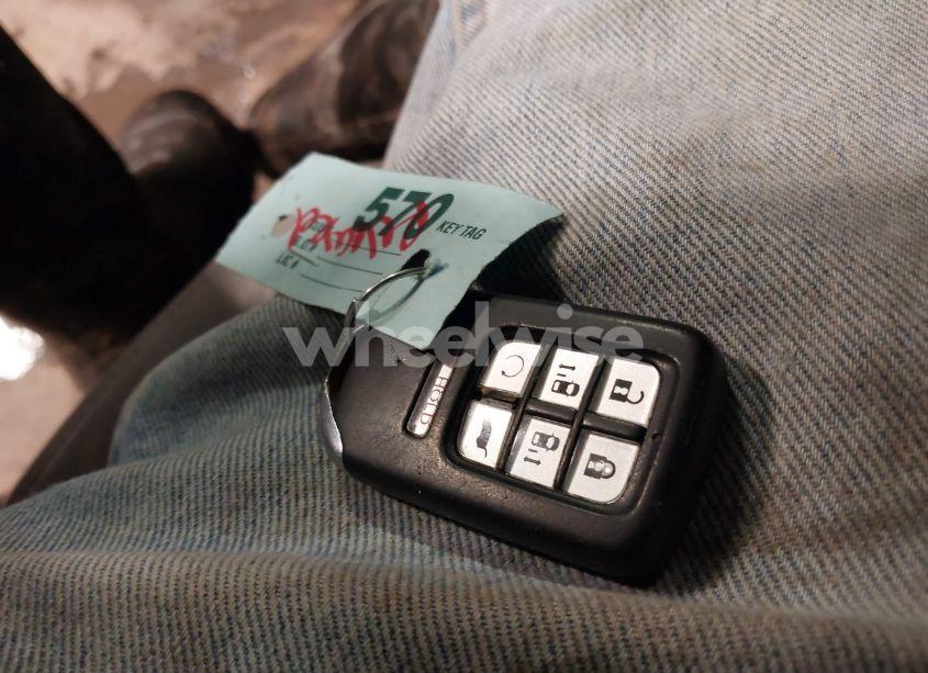 Photo 11 of 2018 Honda Odyssey EX-L (VIN 5FNRL6H75JB041861)