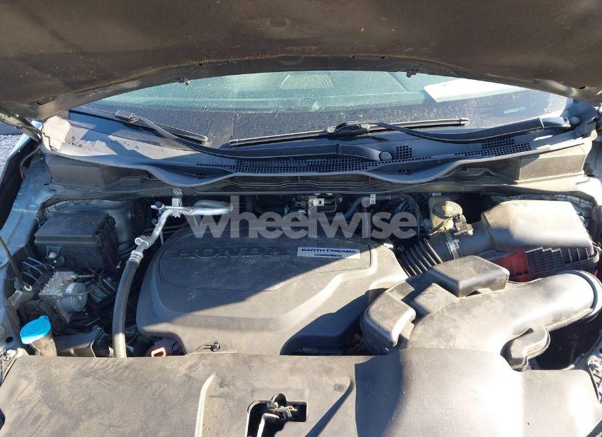 Photo 10 of 2018 Honda Odyssey EX-L (VIN 5FNRL6H75JB068929)