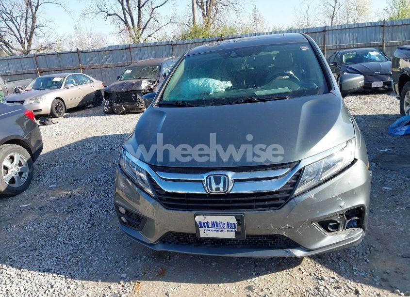 Photo 12 of 2018 Honda Odyssey EX-L (VIN 5FNRL6H75JB068929)