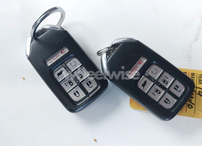 Photo 11 of 2019 Honda Odyssey EX-L (VIN 5FNRL6H75KB031039)