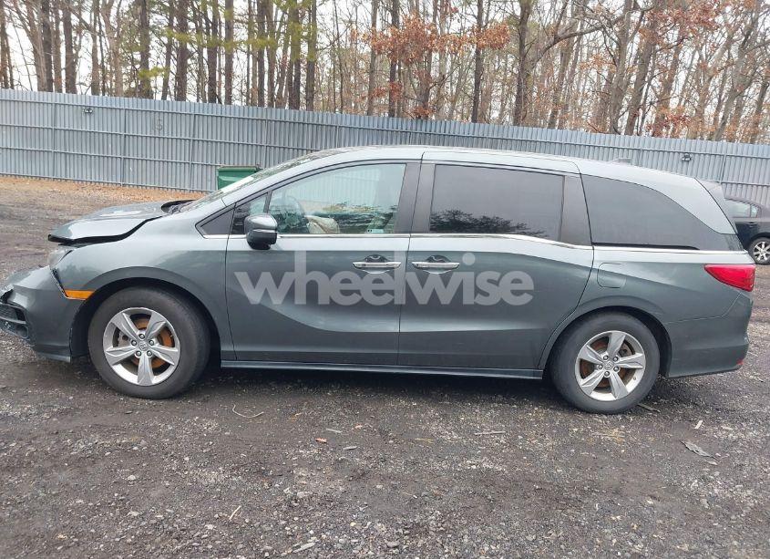 Photo 14 of 2019 Honda Odyssey EX-L (VIN 5FNRL6H75KB046477)