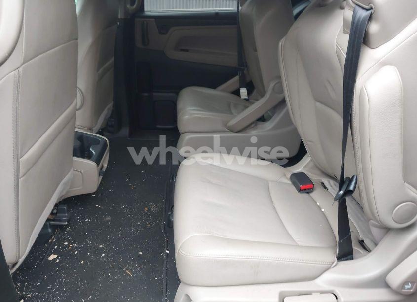 Photo 8 of 2019 Honda Odyssey EX-L (VIN 5FNRL6H75KB046477)