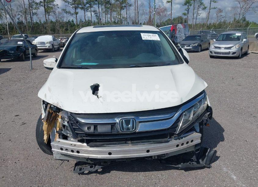 Photo 12 of 2019 Honda Odyssey EX-L (VIN 5FNRL6H75KB119721)