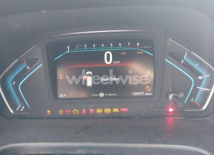 Photo 7 of 2019 Honda Odyssey EX-L (VIN 5FNRL6H75KB119721)