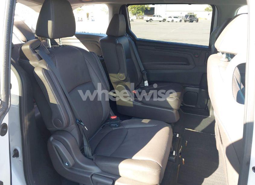 Photo 8 of 2020 Honda Odyssey EX-L/EX-L W/NAVI RES (VIN 5FNRL6H75LB051843)