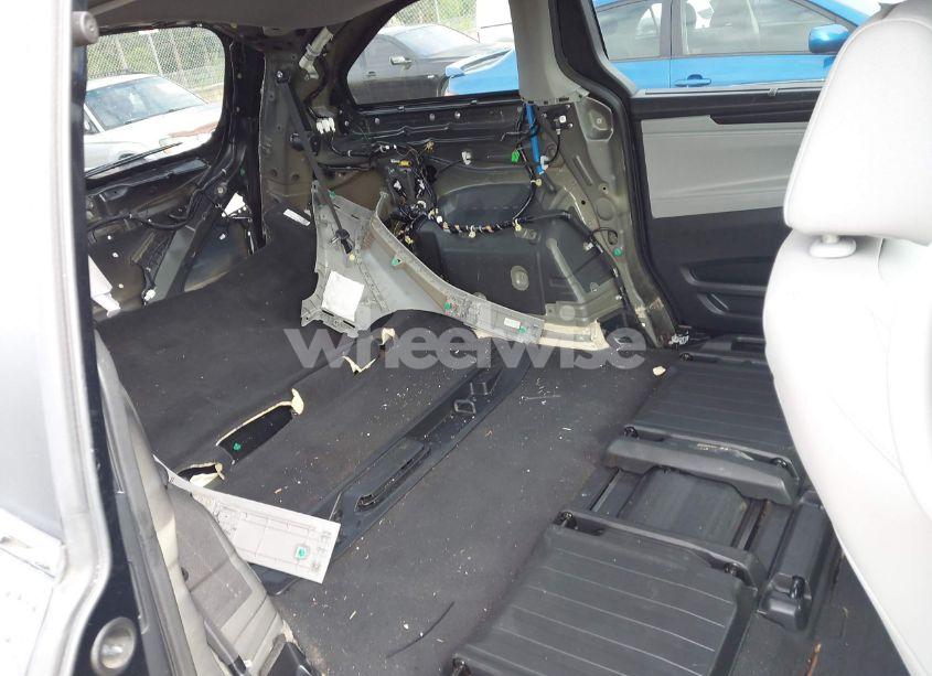 Photo 8 of 2018 Honda Odyssey EX-L (VIN 5FNRL6H76JB004527)