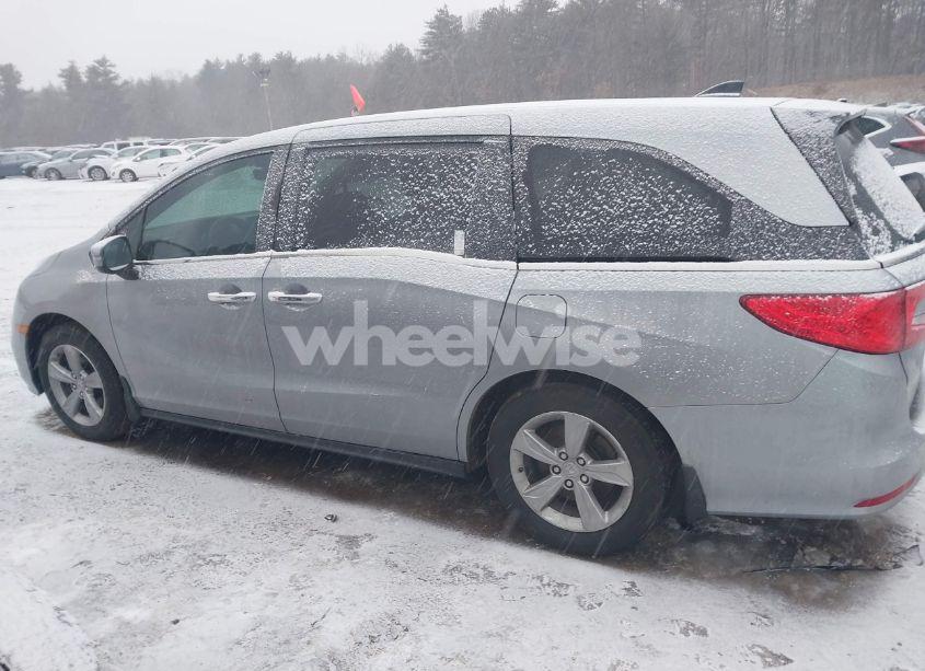 Photo 14 of 2018 Honda Odyssey EX-L (VIN 5FNRL6H76JB022347)