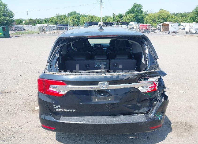 Photo 16 of 2018 Honda Odyssey EX-L (VIN 5FNRL6H76JB032182)