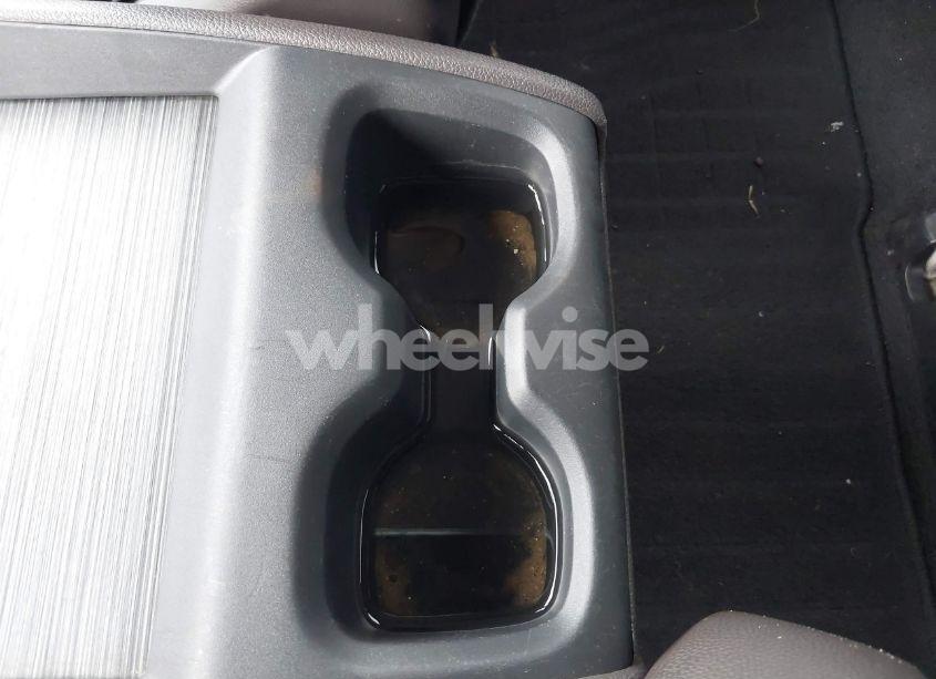 Photo 15 of 2018 Honda Odyssey EX-L (VIN 5FNRL6H76JB053937)