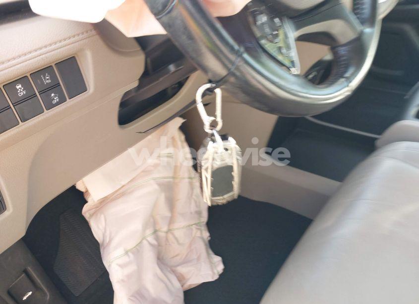 Photo 11 of 2018 Honda Odyssey EX-L (VIN 5FNRL6H76JB055283)