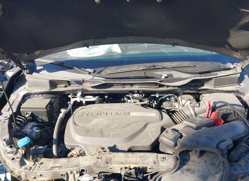 Photo 10 of 2018 Honda Odyssey EX-L (VIN 5FNRL6H76JB073105)