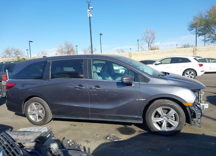 Photo 14 of 2018 Honda Odyssey EX-L (VIN 5FNRL6H76JB073105)