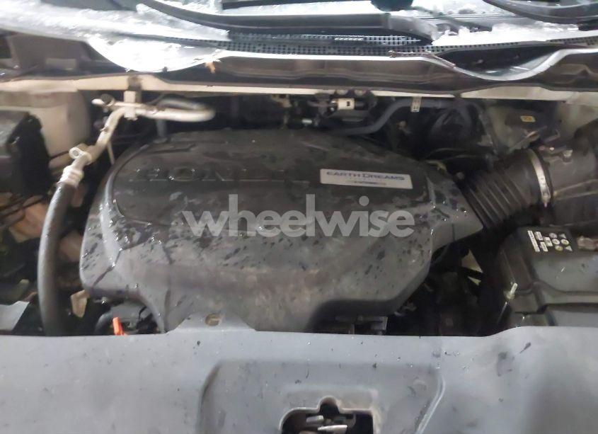 Photo 10 of 2018 Honda Odyssey EX-L (VIN 5FNRL6H76JB101095)