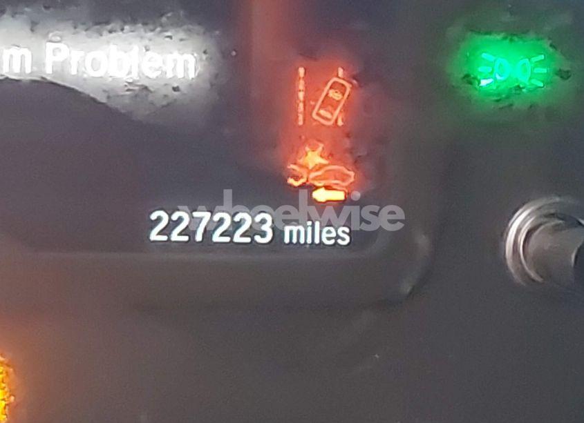 Photo 16 of 2018 Honda Odyssey EX-L (VIN 5FNRL6H76JB101095)