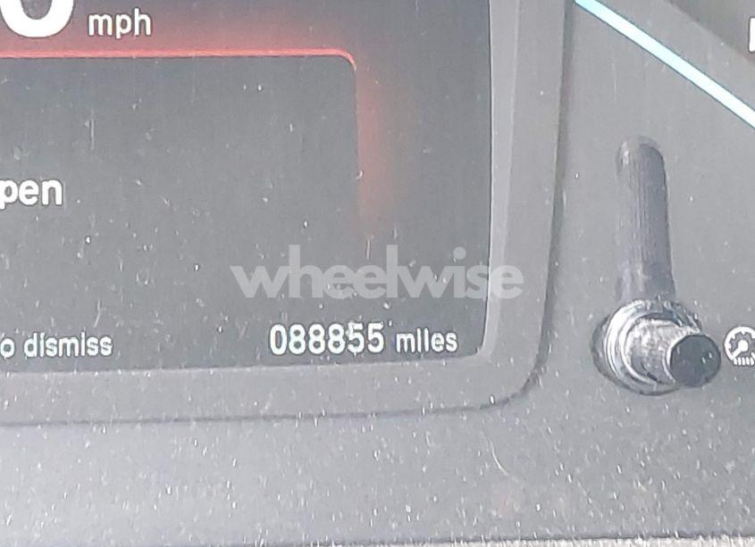 Photo 16 of 2018 Honda Odyssey EX-L (VIN 5FNRL6H76JB111027)