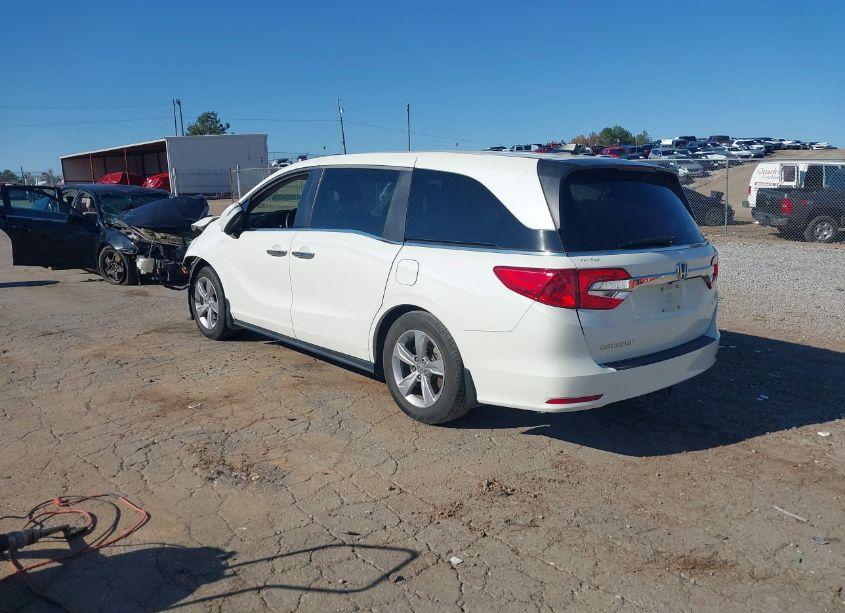 Photo 3 of 2019 Honda Odyssey EX-L (VIN 5FNRL6H76KB084218)