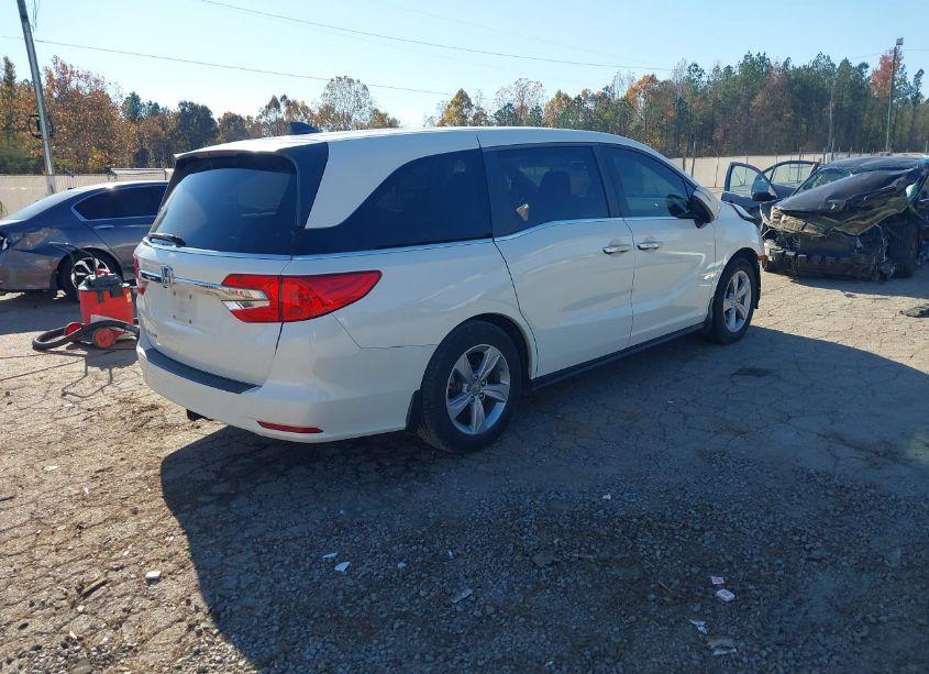 Photo 4 of 2019 Honda Odyssey EX-L (VIN 5FNRL6H76KB084218)
