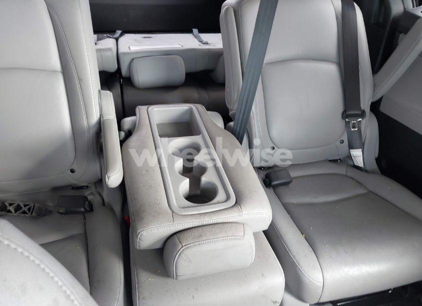 Photo 8 of 2019 Honda Odyssey EX-L (VIN 5FNRL6H76KB132896)