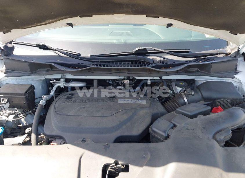 Photo 10 of 2020 Honda Odyssey (VIN 5FNRL6H76LB028748)