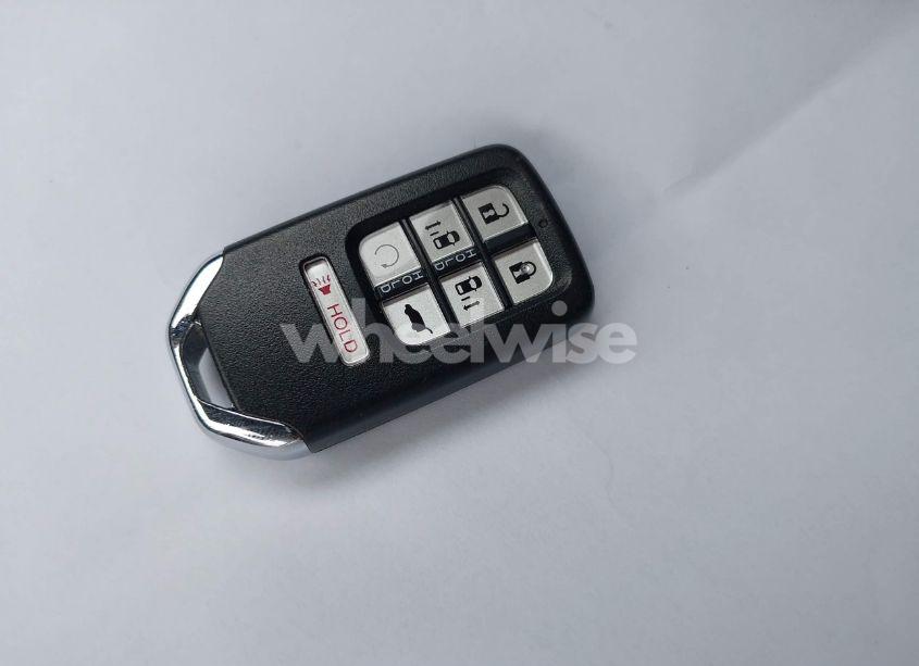 Photo 11 of 2020 Honda Odyssey (VIN 5FNRL6H76LB028748)