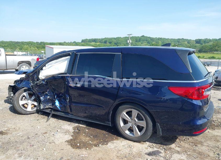 Photo 15 of 2020 Honda Odyssey EX-L/EX-L W/NAVI RES (VIN 5FNRL6H76LB039202)
