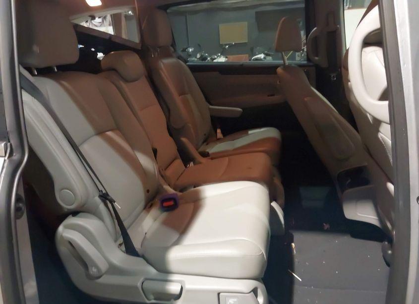 Photo 8 of 2020 Honda Odyssey EX-L/EX-L W/NAVI RES (VIN 5FNRL6H76LB064035)