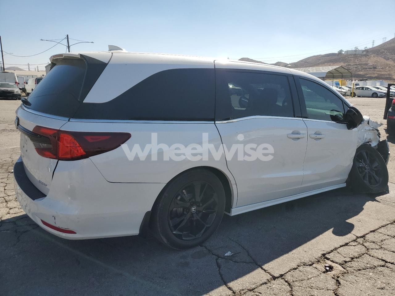 Photo 3 of 2023 HONDA ODYSSEY SPORT-L (VIN 5FNRL6H76PB056197)