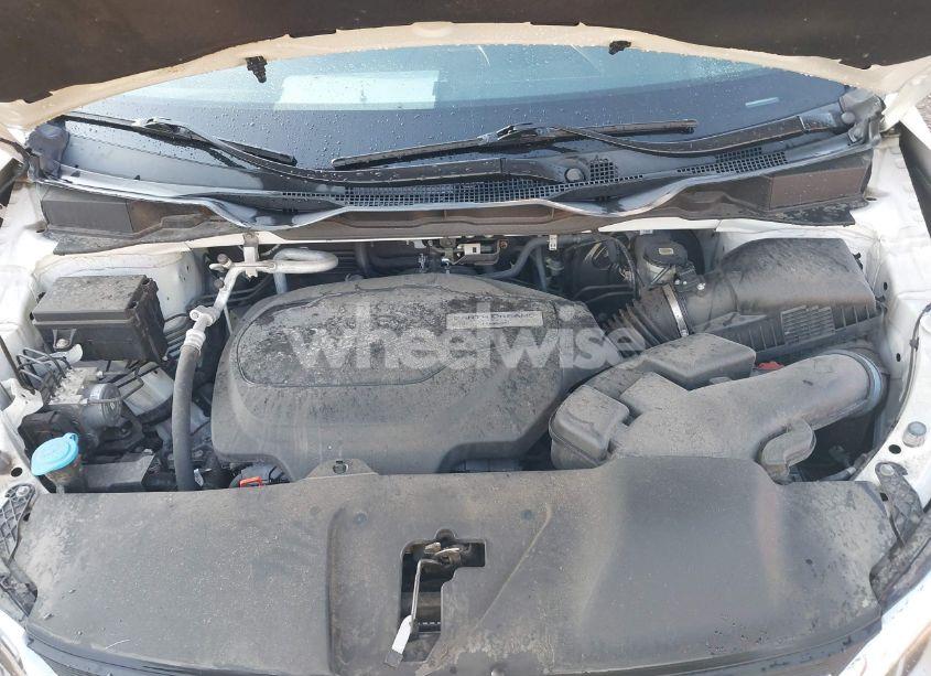 Photo 10 of 2018 Honda Odyssey EX-L (VIN 5FNRL6H77JB026441)