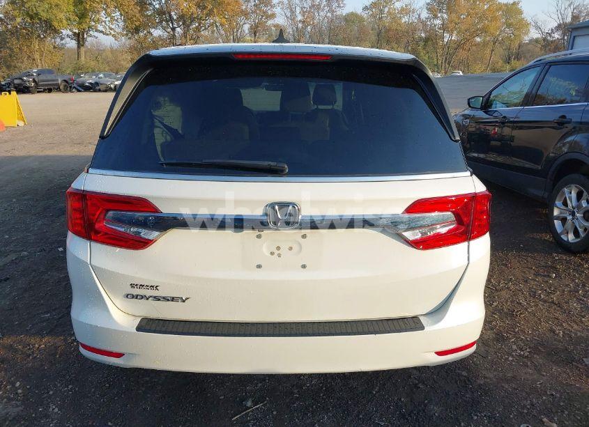 Photo 16 of 2018 Honda Odyssey EX-L (VIN 5FNRL6H77JB026441)