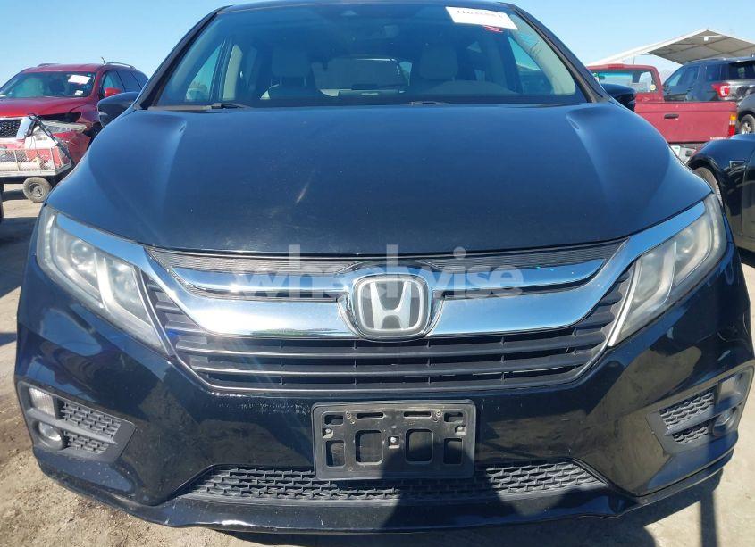 Photo 12 of 2018 Honda Odyssey EX-L (VIN 5FNRL6H77JB064686)